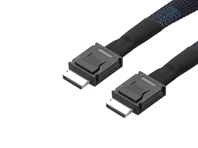 SFF8611 x4 to SFF8611x4  0.5M,IO-CAB861244